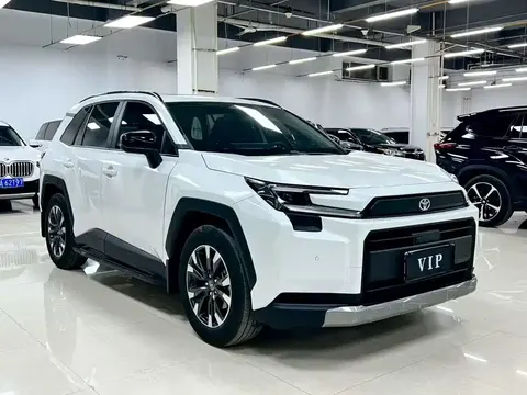 Toyota RAV4 2026 купить в Москве