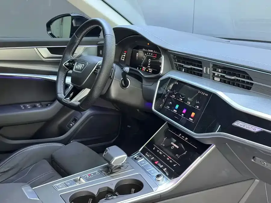 Audi A6 Audi A6 (Imported) 2024 Avant Avant 45 TFSI Selected Dynamic Edition 2024 — миниатюра 2
