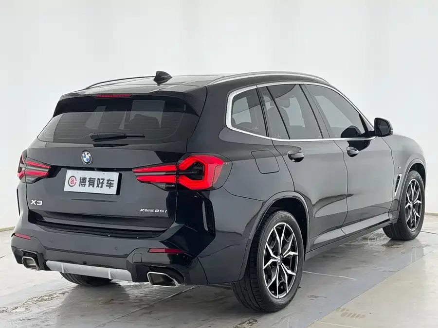 BMW X3 2022 facelift xDrive25i M Sport package 2023 — миниатюра 4