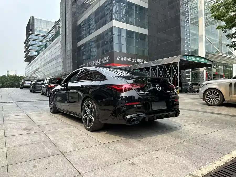 Mercedes-Benz CLA AMG Mercedes-Benz CLA AMG 2024 AMG CLA 35 4MATIC 2025 — миниатюра 3
