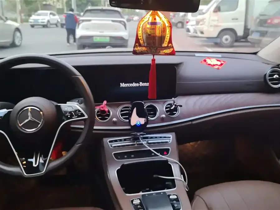 Mercedes-Benz E-Class Mercedes-Benz E-Class 2023 E 300 L Luxury Edition 2023 — миниатюра 4