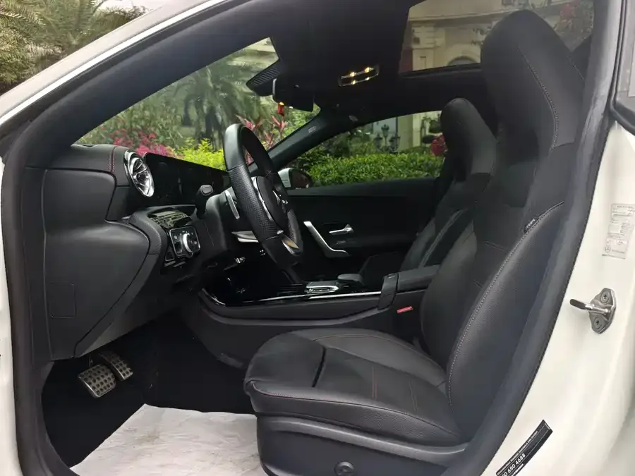 Mercedes-Benz CLA-Class Mercedes-Benz CLA (Imported) 2022 CLA 200 Shooting Brake 2022 — миниатюра 3