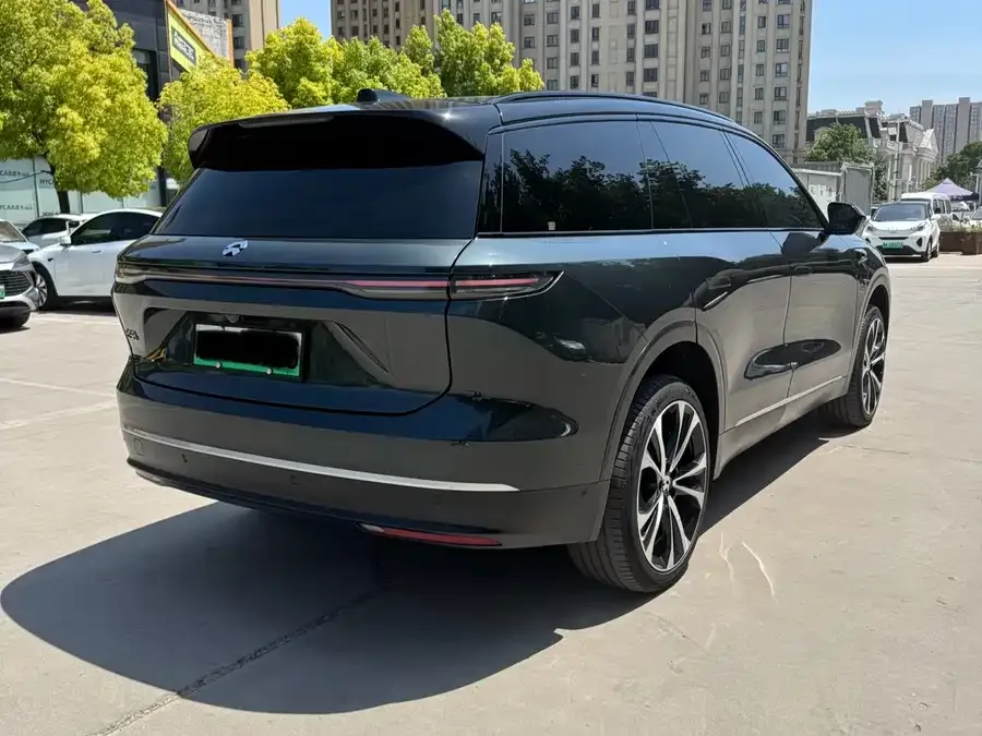 NIO ES8 NIO ES8 2023 100kWh Signature Edition 2023 — миниатюра 3
