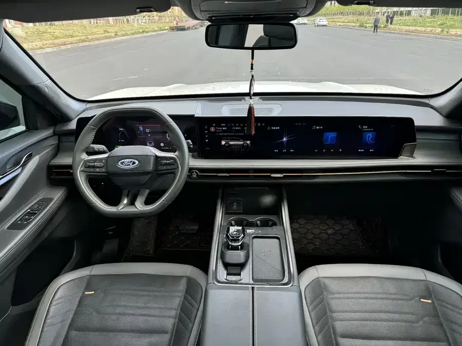 Ford Edge 2023 Sharp L 2.0T EcoBoost E Hybrid 4WD 7-seater Supreme Edition 2024 — миниатюра 2