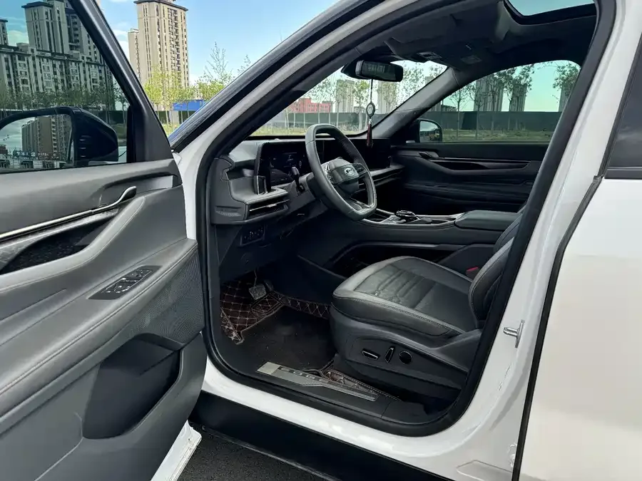 Ford Edge 2023 Sharp L 2.0T EcoBoost E Hybrid 4WD 7-seater Supreme Edition 2024 — миниатюра 4