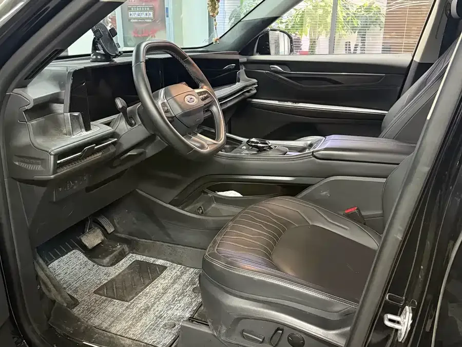 Ford Edge 2025 Sharp L 2.0T EcoBoost E Hybrid 2WD 7-seat Luxury Edition 2025 — миниатюра 5