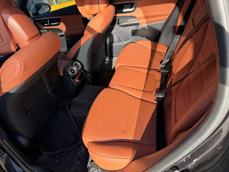 Mercedes-Benz GLC-Class Mercedes-Benz GLC 2024 GLC 260 L 4MATIC dynamic 5-seater 2024 — миниатюра 2