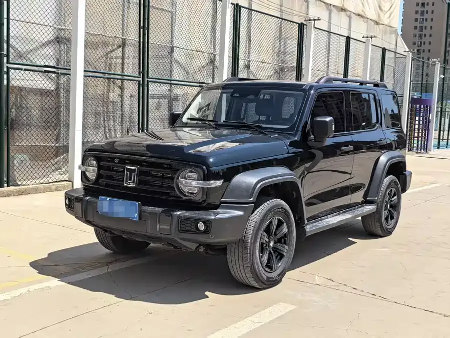 Tank 300 Tank 300 2021 off-road version 2.0T Challenger 2022 — фото 1, купить с доставкой в Москву