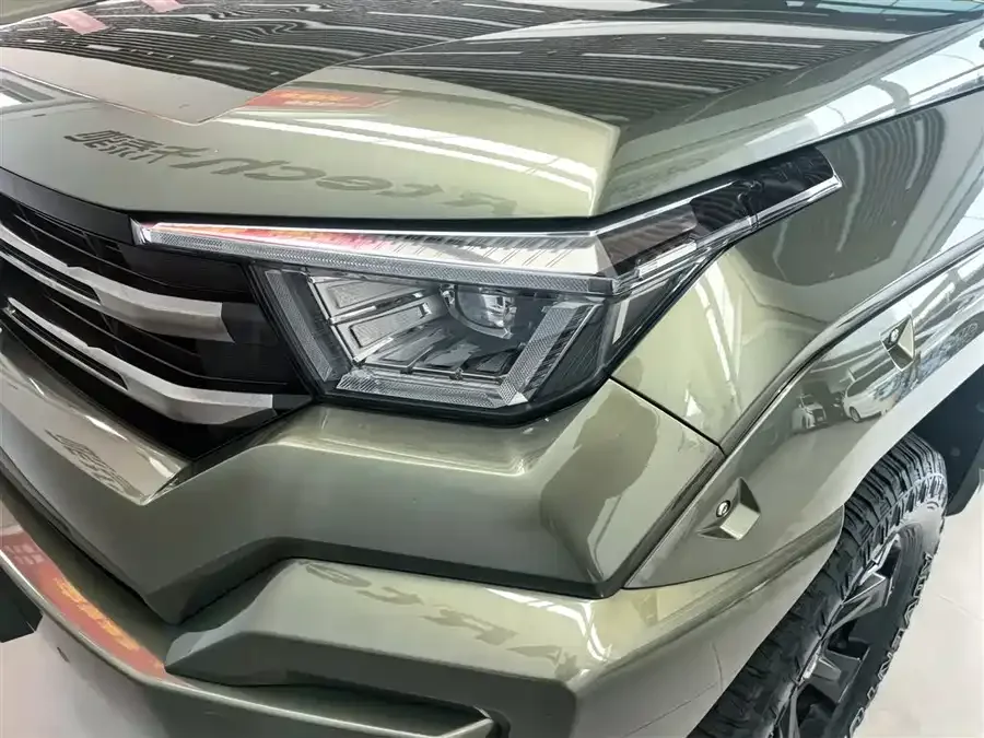 Tank 400 New Energy Tank 400 New Energy 2024 Hi4-T Off-Road Edition 2024 — миниатюра 2