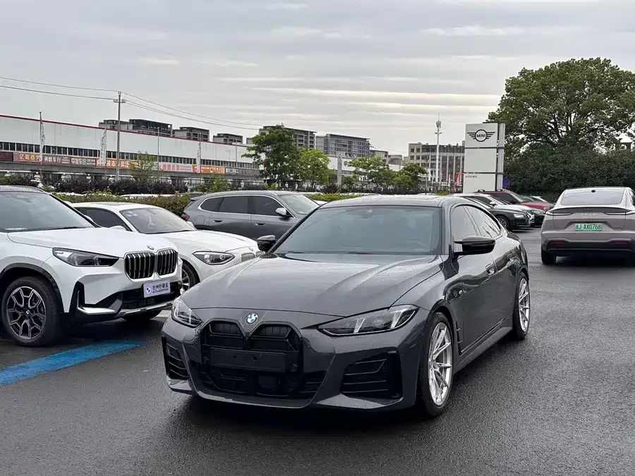 BMW 4 Series 2025