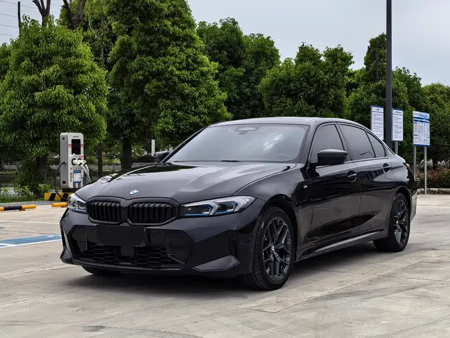 BMW 3 Series 2024
