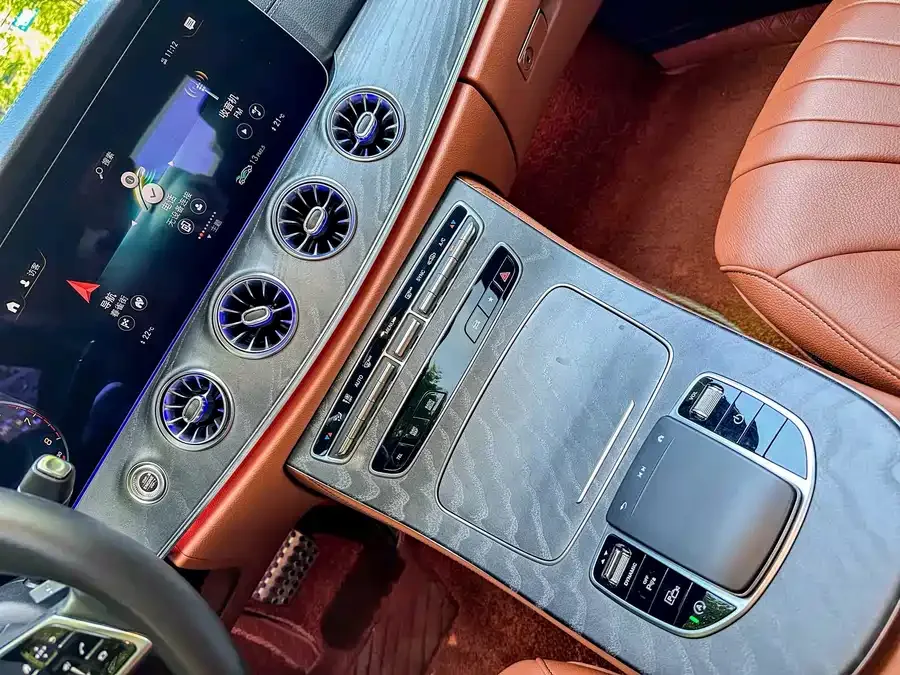 Mercedes-Benz CLS Mercedes-Benz CLS 2023 CLS 300 Dynamic 2023 — миниатюра 3