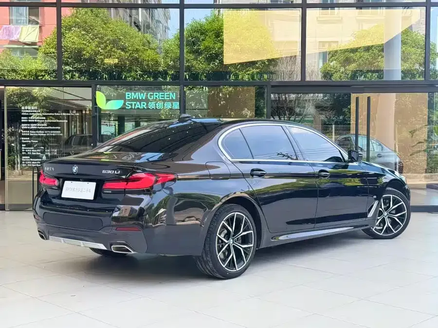 BMW 5 Series BMW 5 Series 2022 530Li Exclusive M Sport Package 2022 — миниатюра 2