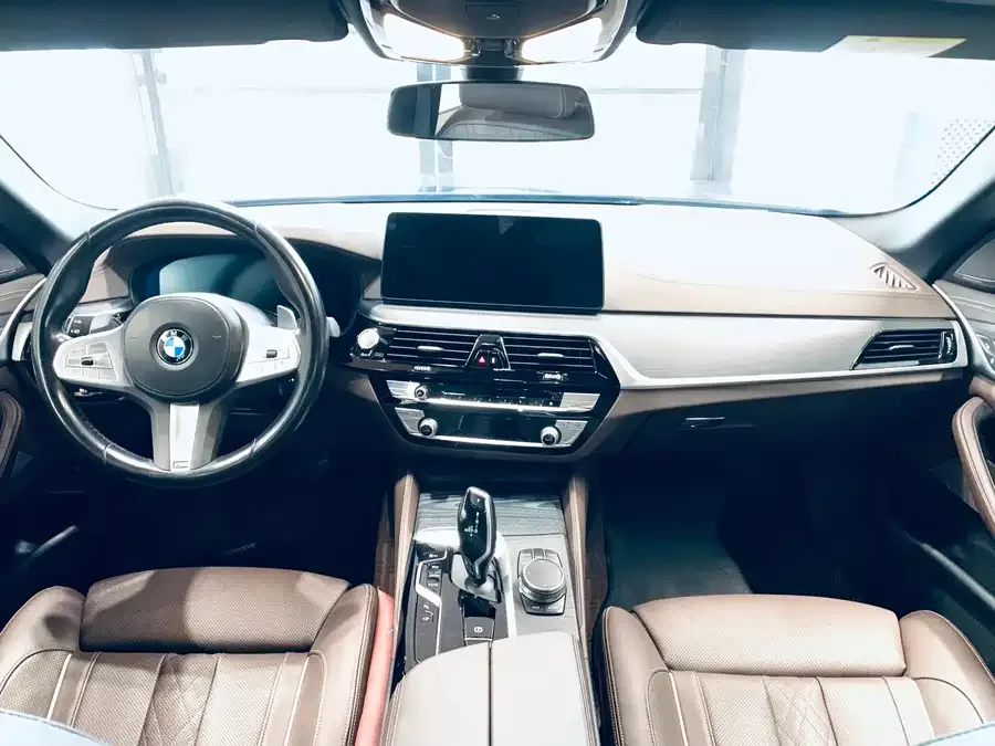 BMW 5 Series BMW 5 Series 2022 facelift 3 530Li Exclusive M Sport Package 2022 — миниатюра 3