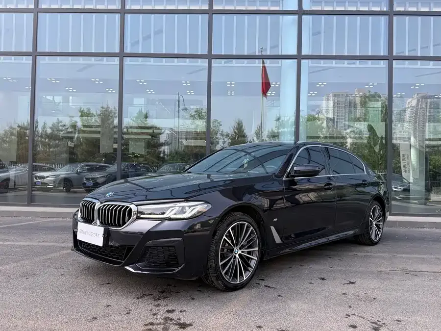 BMW 5 Series 2024