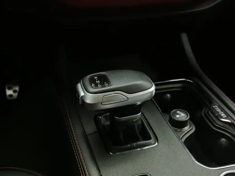 BAIC BJ40 Beijing Off-road BJ40 2020 2.0T Automatic 4WD City Hunter Edition Knight Edition 2022 — миниатюра 4