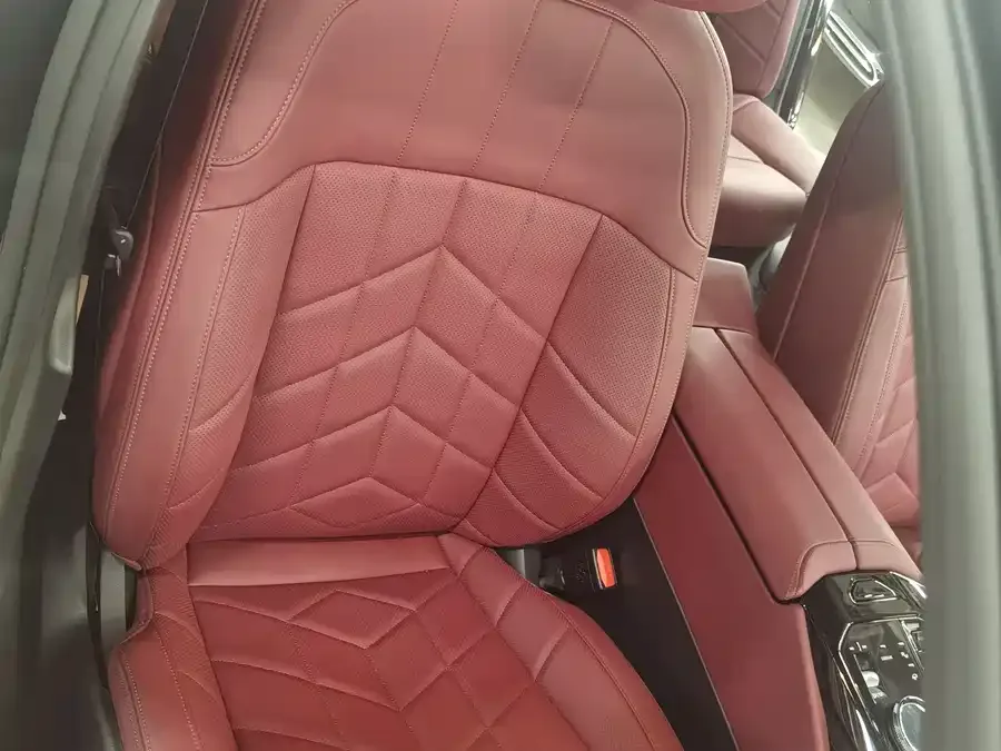 BMW 5 Series BMW 5 Series 2024 530Li Leading Luxury Package 2024 — миниатюра 3