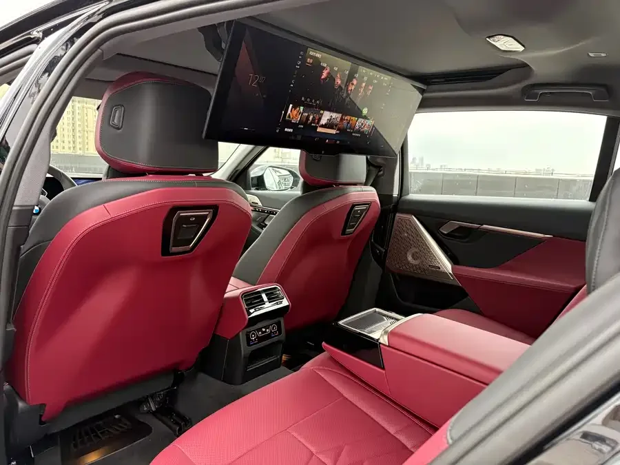 BMW 5 Series BMW 5 Series 2025 530Li Exclusive M Sport Package 2025 — миниатюра 3