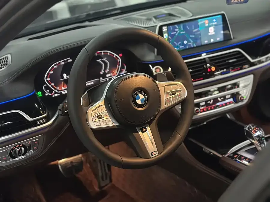 BMW 7 Series BMW 7 Series 2021 740Li xDrive Executive Luxury Package 2025 — миниатюра 4