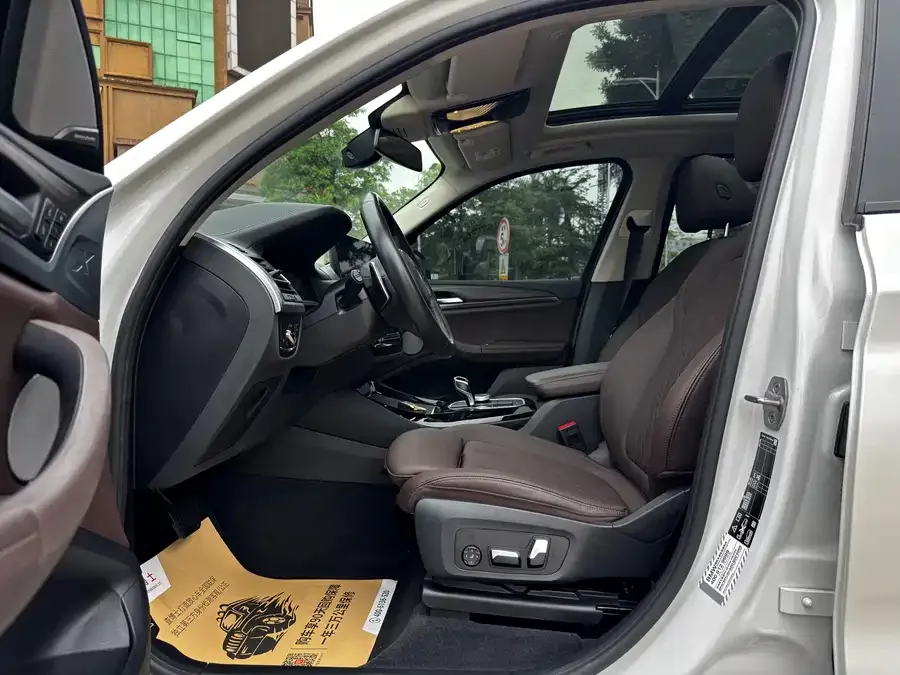 BMW X3 2022 xDrive30i Advanced M Night Package 2022 — миниатюра 3