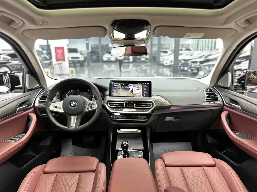 BMW X3 2023 facelift xDrive30i Leading M Night Edition 2024 — миниатюра 5