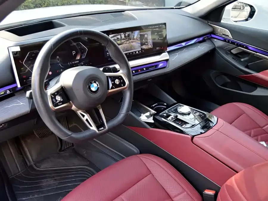 BMW 5 Series BMW 5 Series 2025 530Li Exclusive M Sport Package 2025 — миниатюра 3