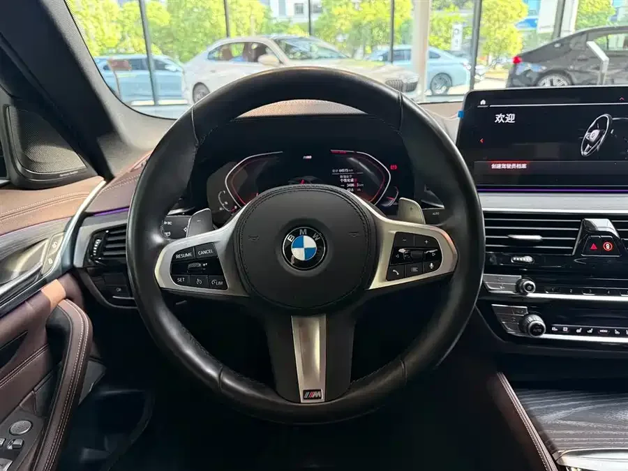 BMW 5 Series BMW 5 Series 2022 Model 2 530Li Exclusive M Sport Package 2022 — миниатюра 2
