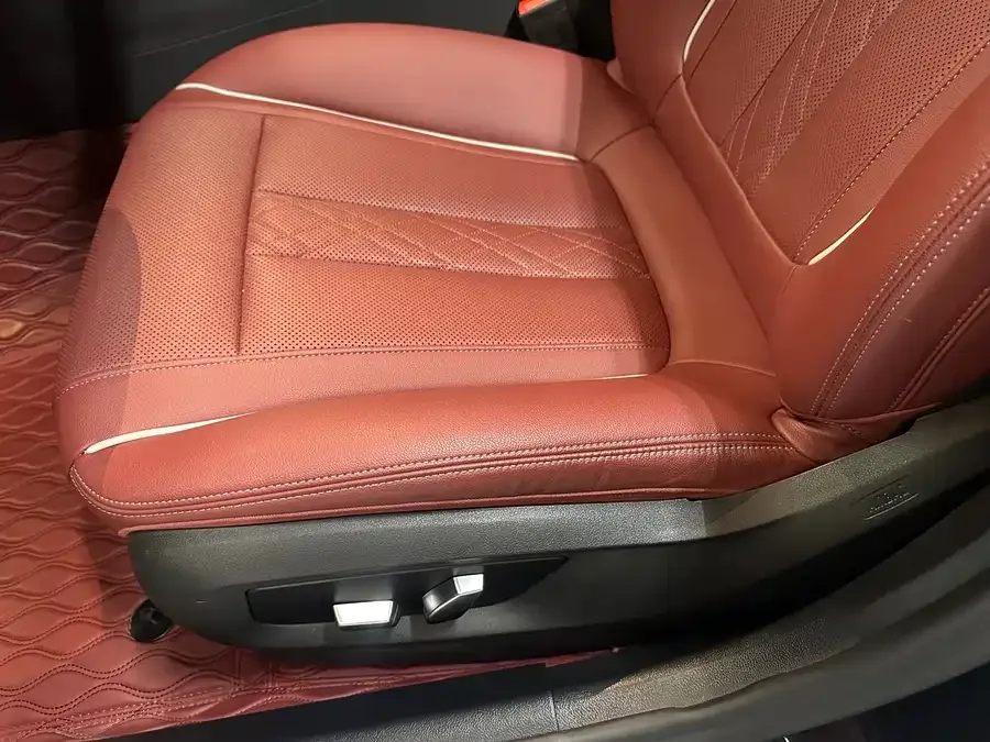 BMW 5 Series BMW 5 Series 2022 530Li Leading M Sport Package 2022 — миниатюра 4