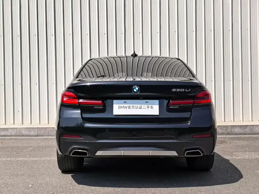 BMW 5 Series BMW 5 Series 2022 530Li Leading M Sport Package 2022 — миниатюра 5