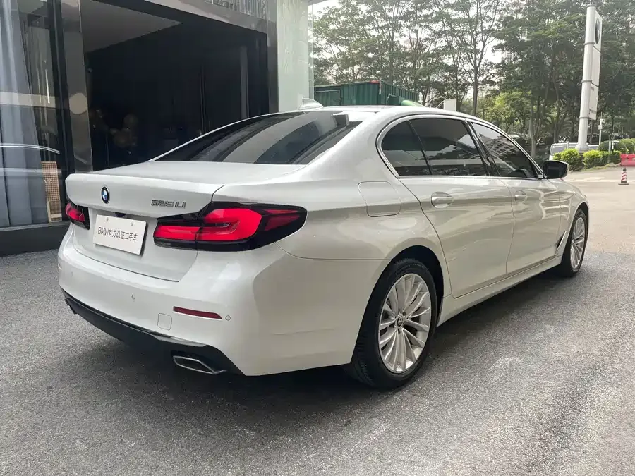 BMW 5 Series BMW 5 Series 2022 Model 2 525Li Luxury Package 2022 — миниатюра 3