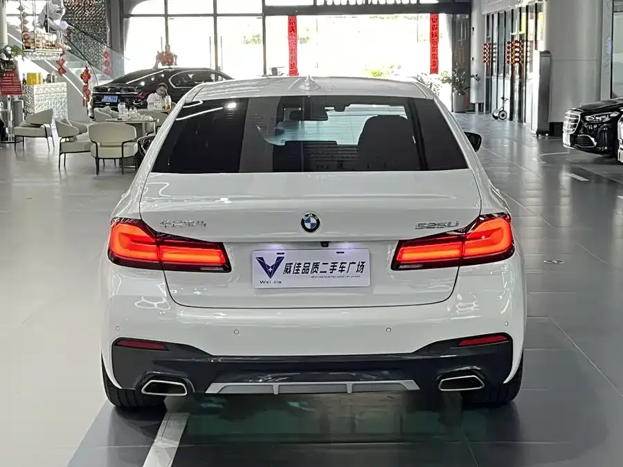 BMW 5 Series BMW 5 Series 2022 facelift 525Li M sports package 2024 — миниатюра 5