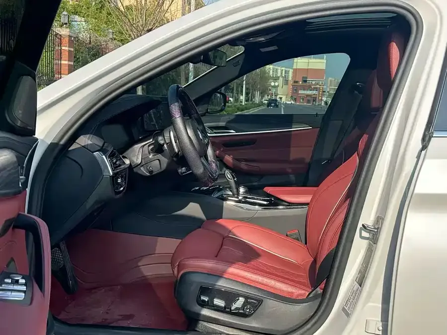 BMW 5 Series BMW 5 Series 2023 530Li Exclusive M Sport Package 2023 — миниатюра 4