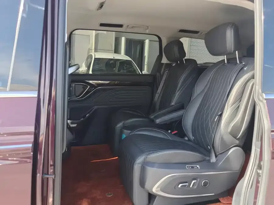 Maxus G90 2023 2.0T Galaxy Seven-seat Edition 2023 — миниатюра 2