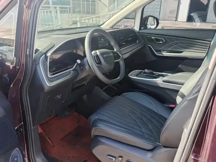 Maxus G90 2023 2.0T Galaxy Seven-seat Edition 2023 — миниатюра 4