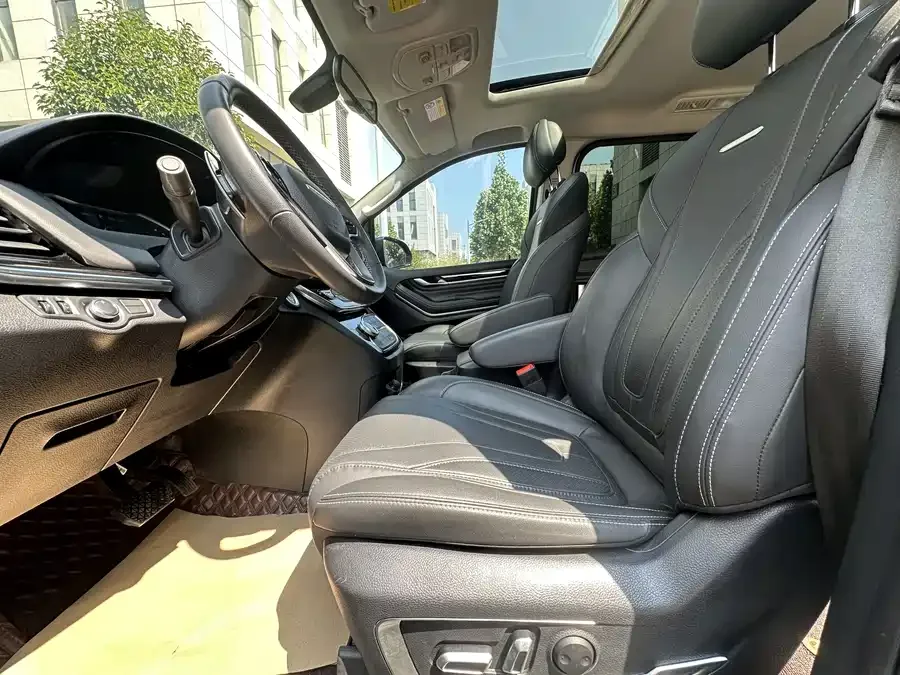 Maxus G20 2021 PLUS 2.0T diesel automatic luxury version 2022 — миниатюра 4