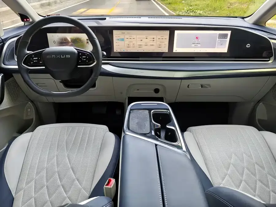 Maxus G90 2023 2.0T Interstellar Seven-seat Edition 2023 — миниатюра 4