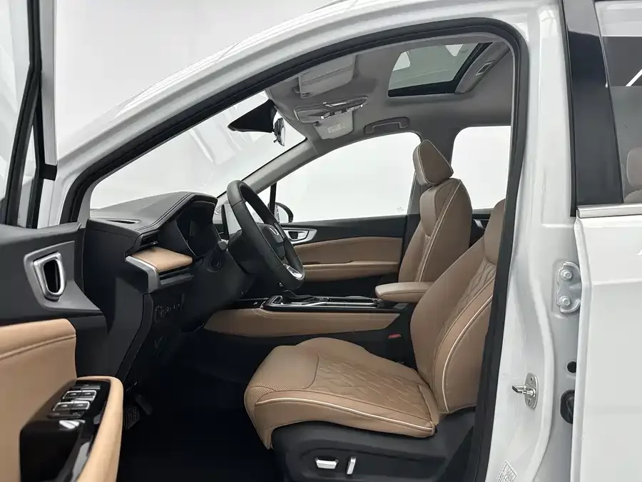 Wuling Jiachen Wuling Jiachen 2022 1.5T CVT exclusive flagship model 2023 — миниатюра 2