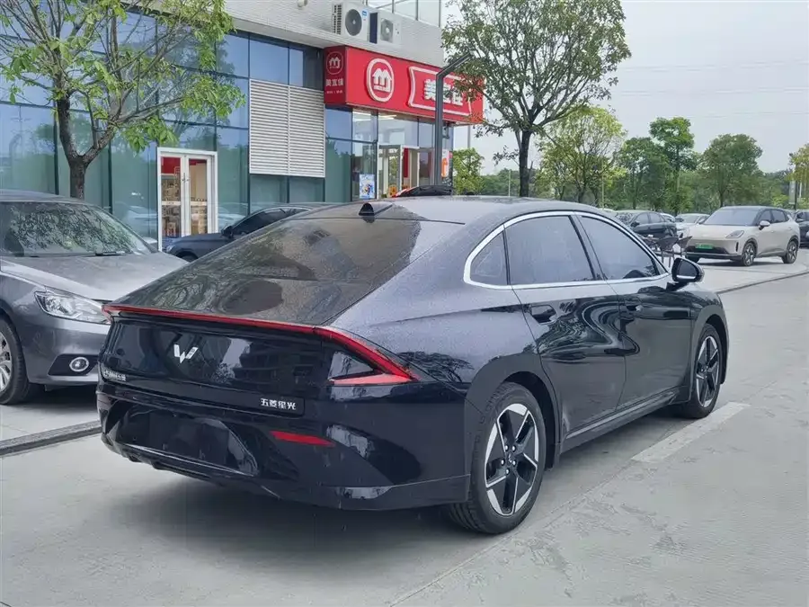 Wuling Starlight Wuling Starlight 2025 610km Smart Flagship Model 2025 — миниатюра 3