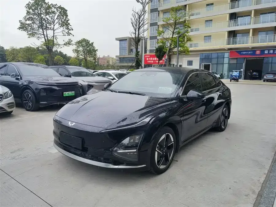 Wuling Starlight 2025