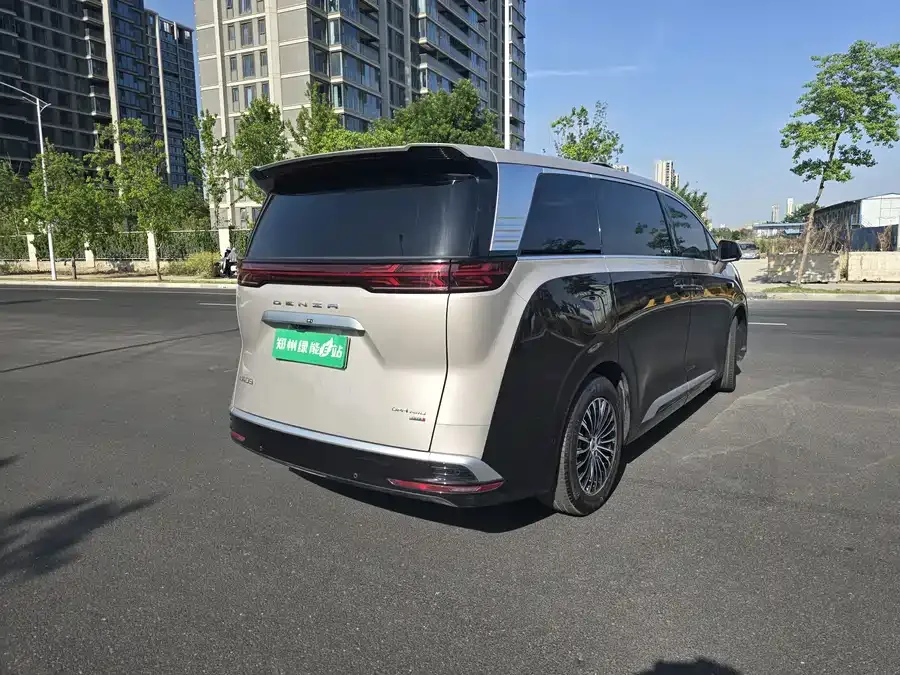 BYD D9 BYD D9 2025 DM-i Intelligent Driving Edition 1020 4WD Premium Edition 2025 — миниатюра 3