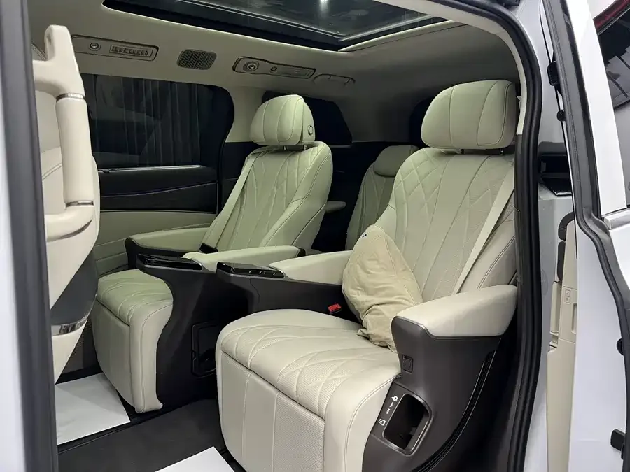 BYD D9 BYD D9 2025 DM-i Intelligent Driving Edition 1020 4WD Premium Edition 2025 — миниатюра 3