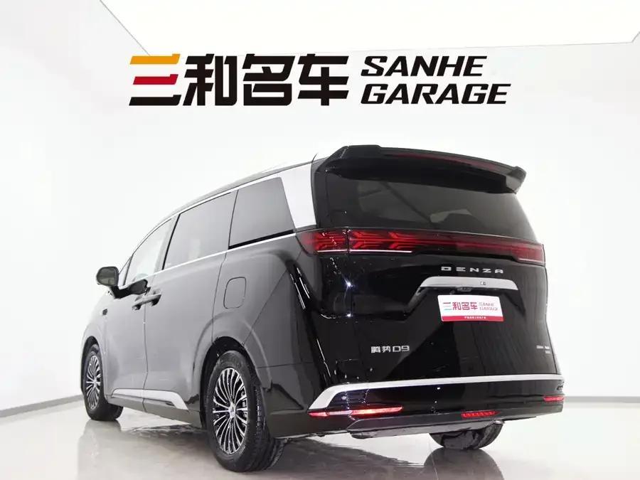 BYD D9 Denza D9 2025 DM-i Intelligent Driving Edition 1020 Four-Wheel Drive Flagship Model 2025 — миниатюра 5