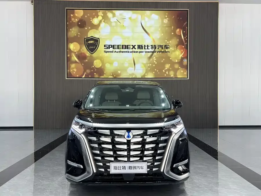 BYD D9 BYD D9 2022 DM-i 970 4WD Flagship Model 2023 — миниатюра 5