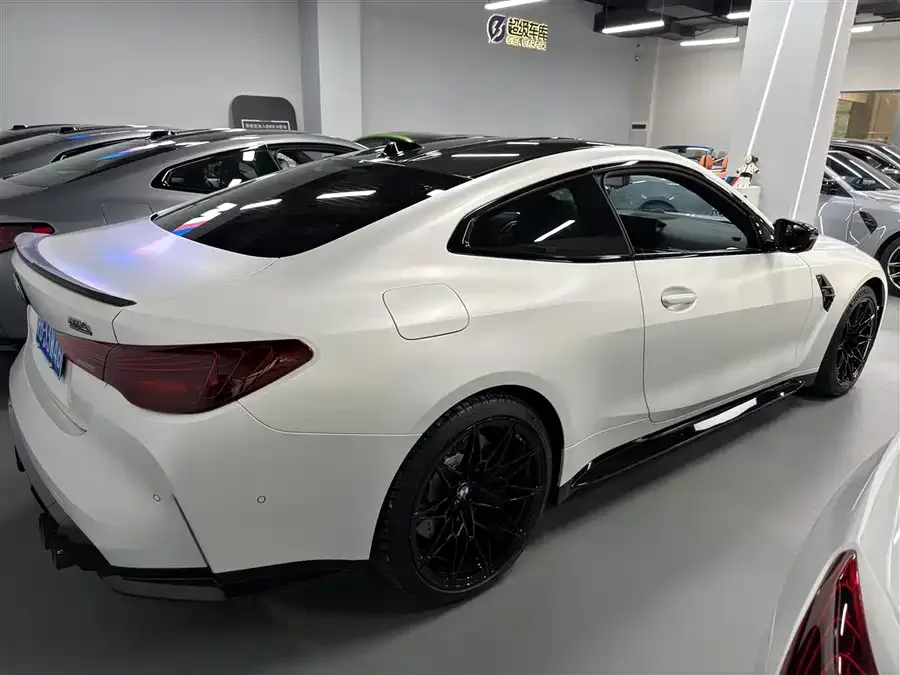 BMW M4 2024 M4 Coupe Thunder Edition 2024 — миниатюра 4