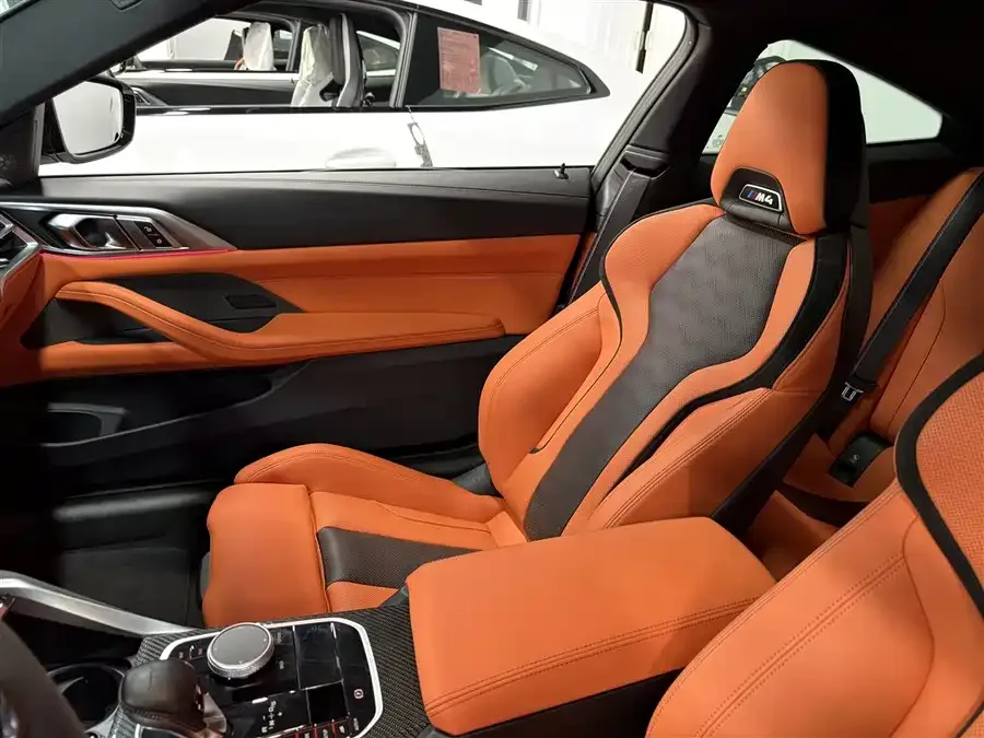 BMW M4 2024 M4 Coupe Thunder Edition 2024 — миниатюра 5