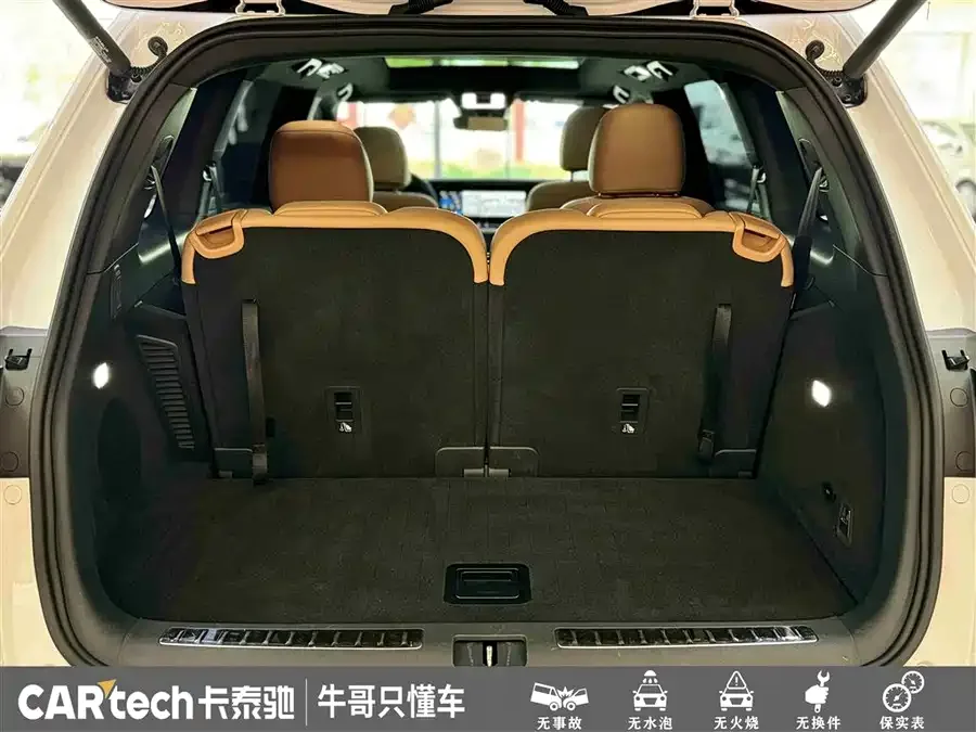 Li Xiang One Ideal ONE 2021 extended range 6-seater version 2022 — миниатюра 4