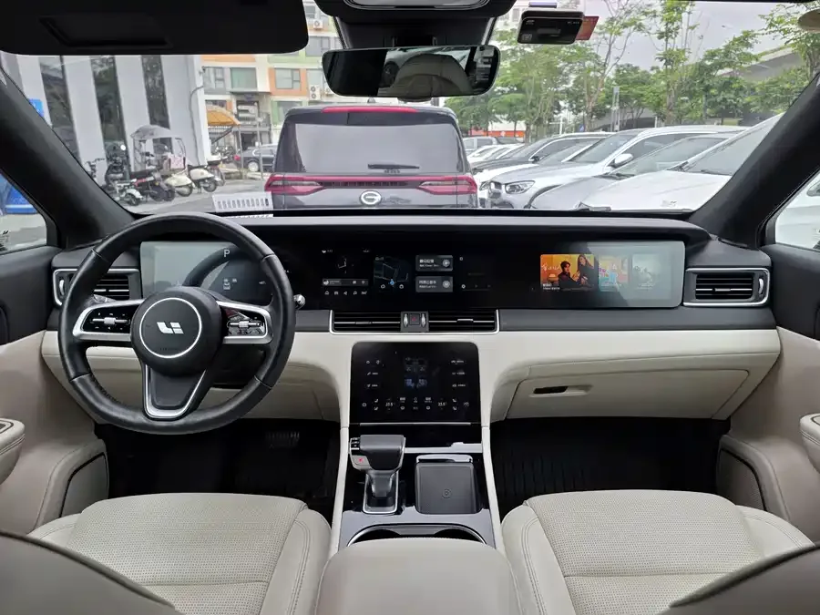 Li Xiang One Ideal ONE 2021 extended range 6-seater version 2022 — миниатюра 5
