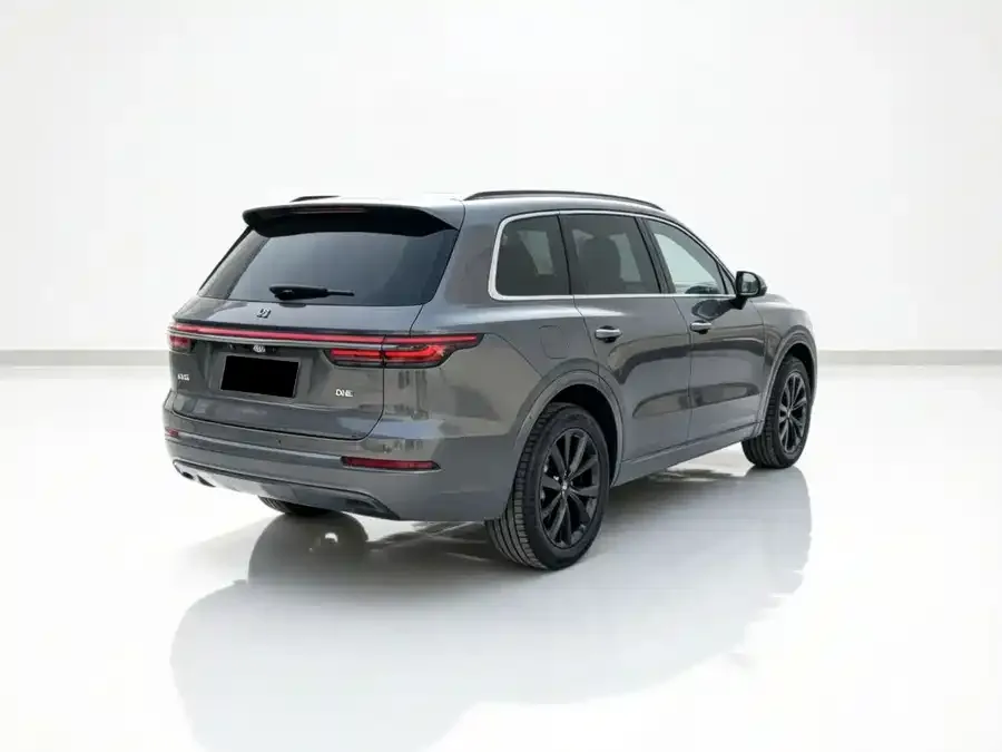 Li Xiang One Ideal ONE 2021 extended range 6-seater version 2022 — миниатюра 4