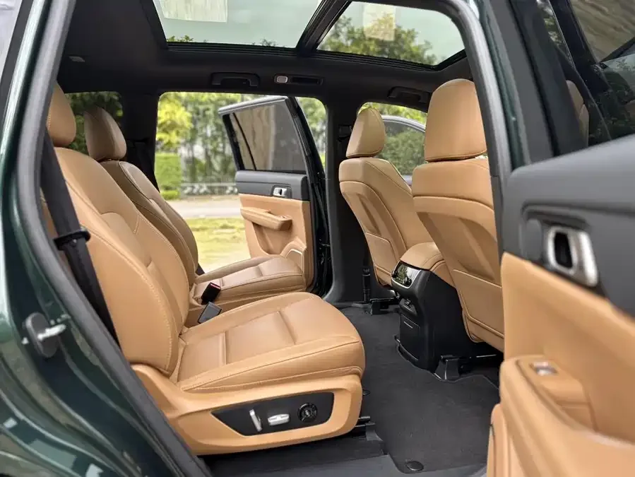Li Xiang One Ideal ONE 2021 extended range 6-seater version 2023 — миниатюра 3