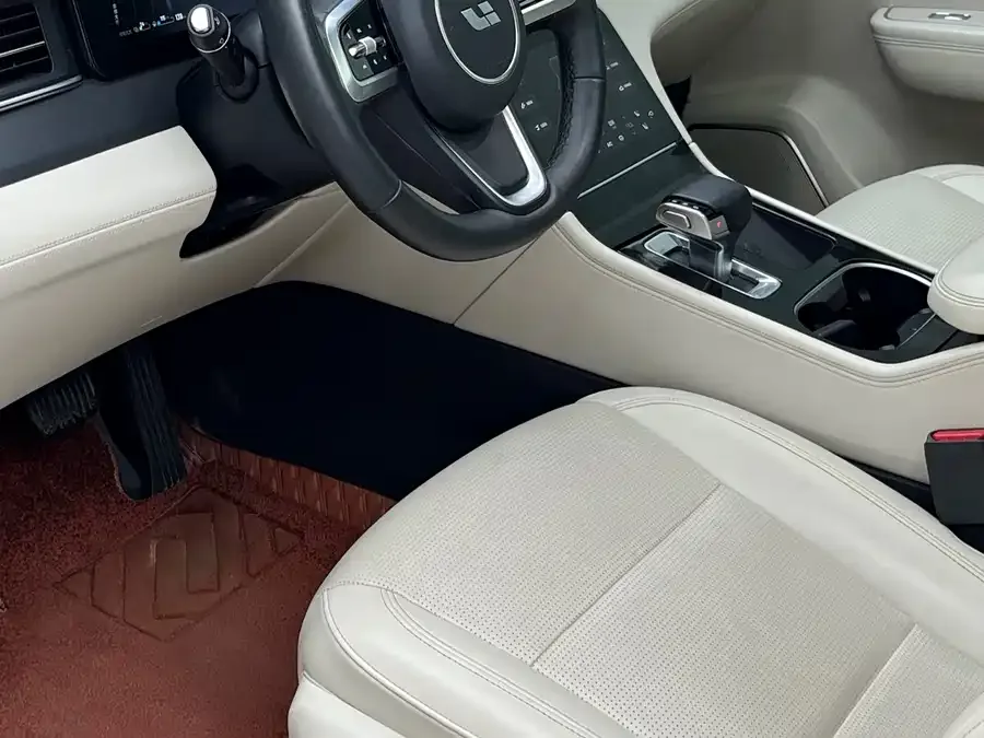 Li Xiang One Ideal ONE 2021 extended range 6-seater version 2022 — миниатюра 3